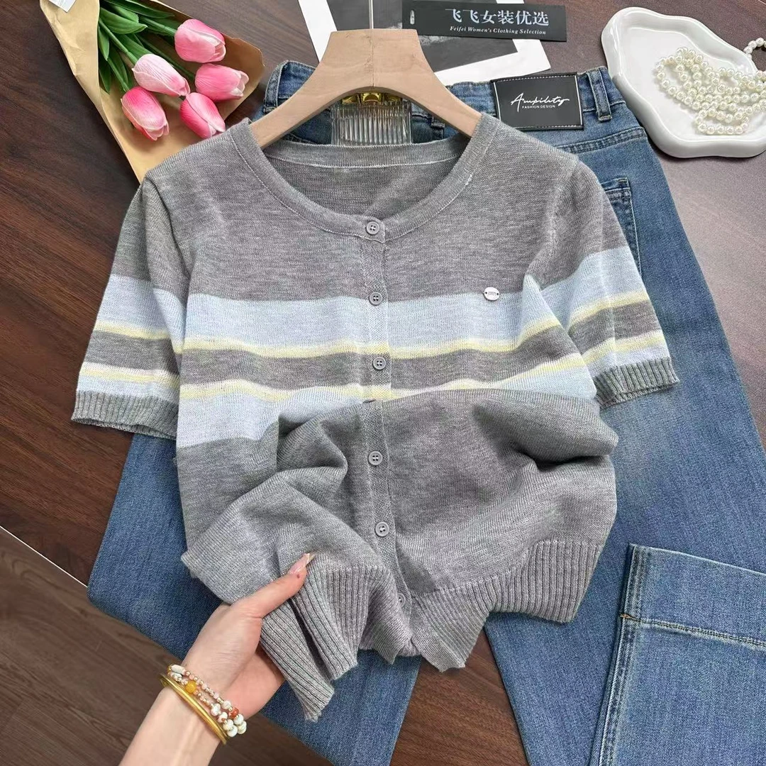 气质韩系款~宽条撞色！轻薄凉快显年轻洋气针织衫Y7013灰