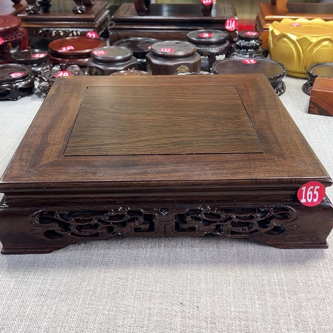 美***计红木底座精雕工艺品