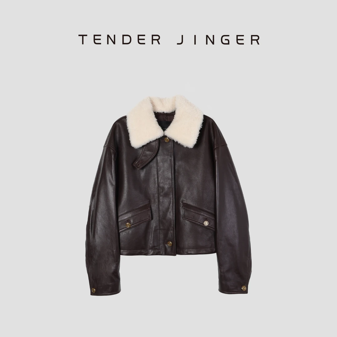 【黑标】女休闲宽松羊毛领皮衣外套T44MDD972M