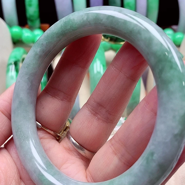 未镶嵌手镯翡翠翡翠