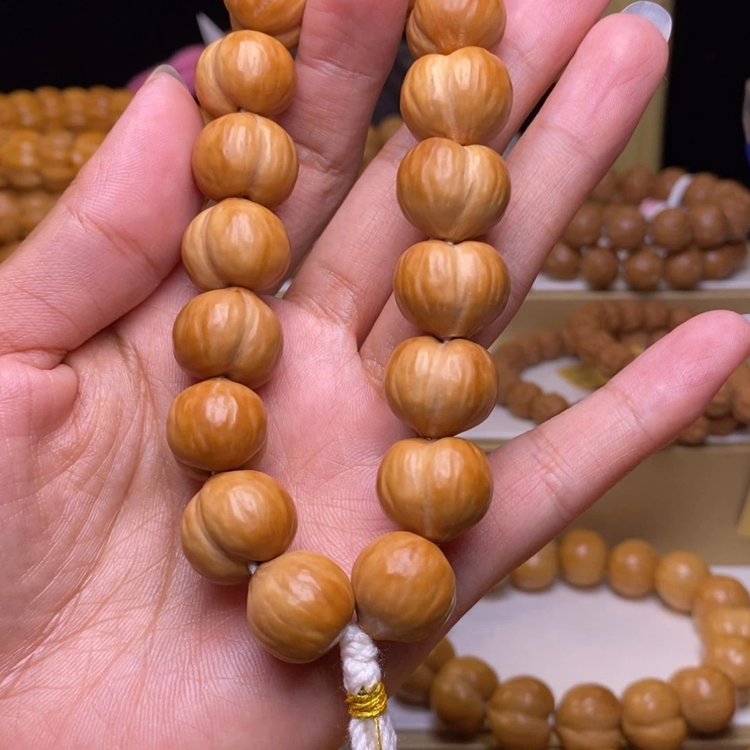 核桃其他屁桃聚宝盆