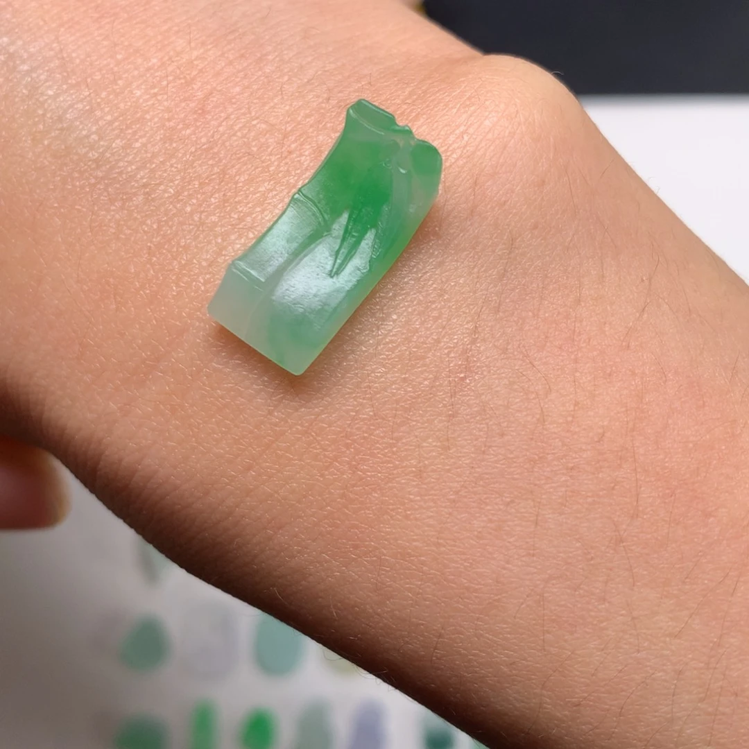 定制翡翠未镶嵌缅甸翡翠A货竹节