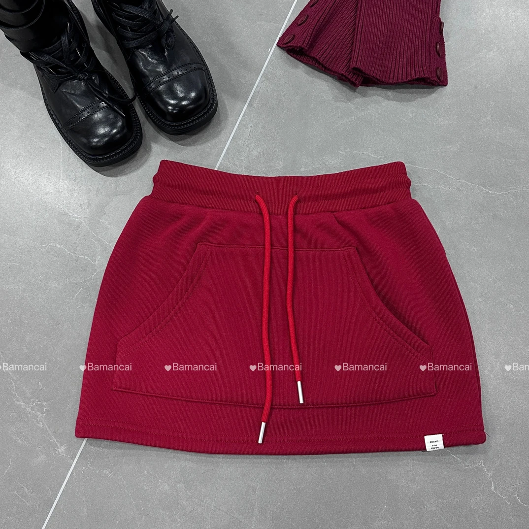 Bamancai-设计感慵懒圣诞氛围红色高腰显白显瘦百搭加绒单件小A裙