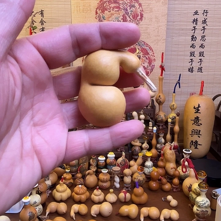 _***光灵韵葫芦精品手把件