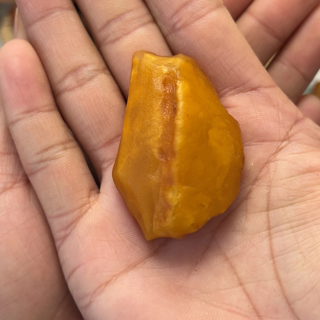定制琥珀未镶嵌蜜蜡定制随型吊坠