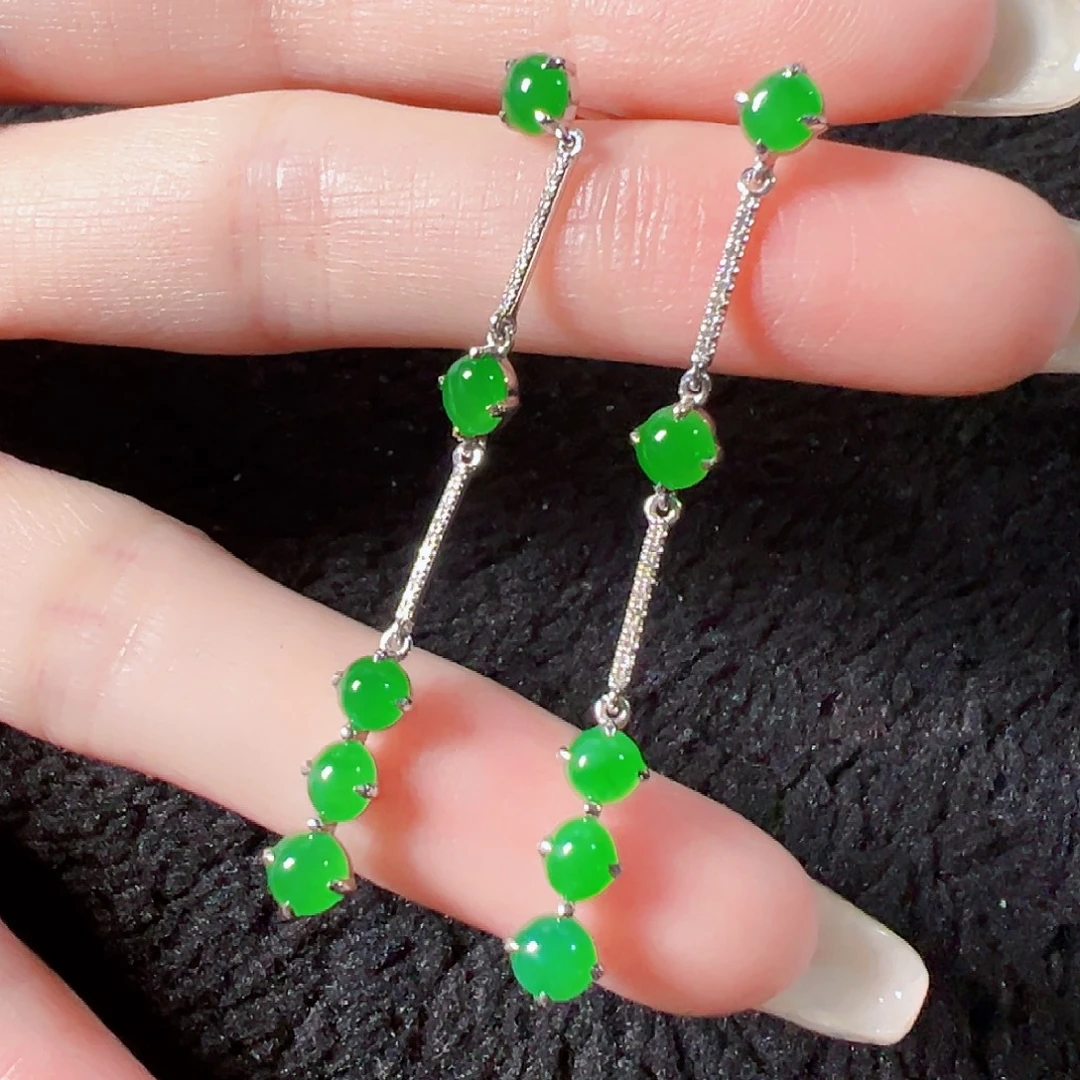 翡翠18K金镶嵌耳饰签收后24小时鉴赏期，过时不退