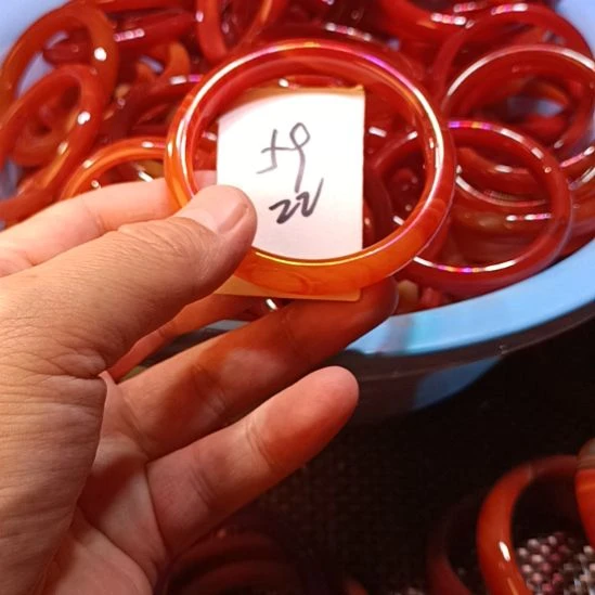 玛瑙/玉髓未镶嵌手镯