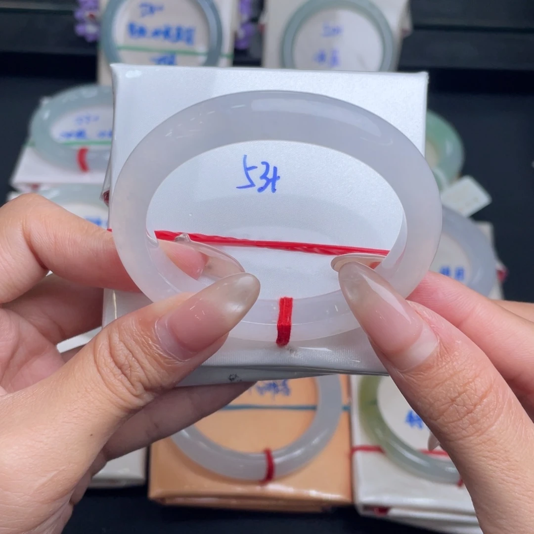 翡翠未镶嵌手镯6号