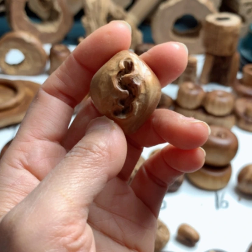 【闪购商品】木B**I原汁原味老山檀香