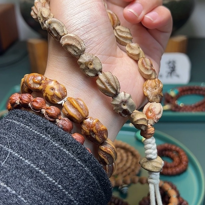 柏香籽/百香籽吊坠87.7