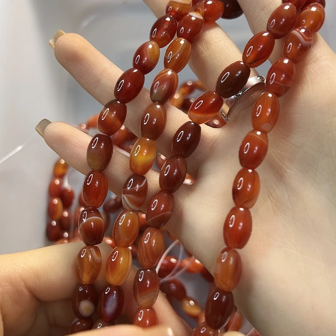 玛瑙/玉髓未镶嵌珠宝半成品缠丝红玛瑙一条