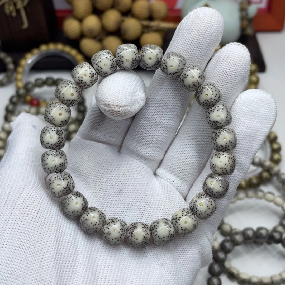 星月菩提手串10mm灰冰大眼