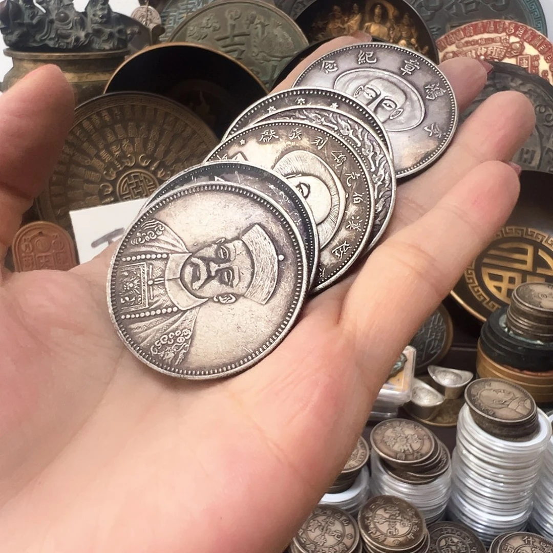 金属复古风格摆件