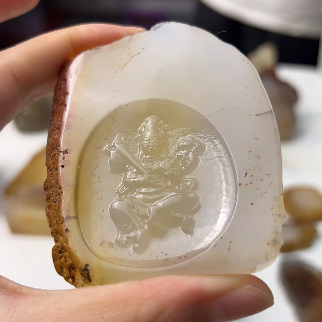 未镶嵌颈饰玛瑙/玉髓