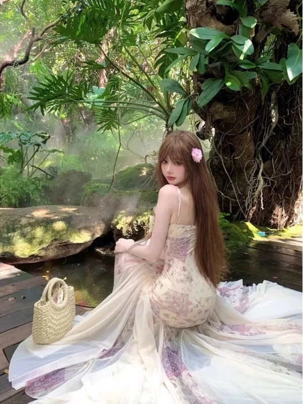 “花开半夏”法式浪漫花朵修身显瘦气质鱼尾吊带长裙