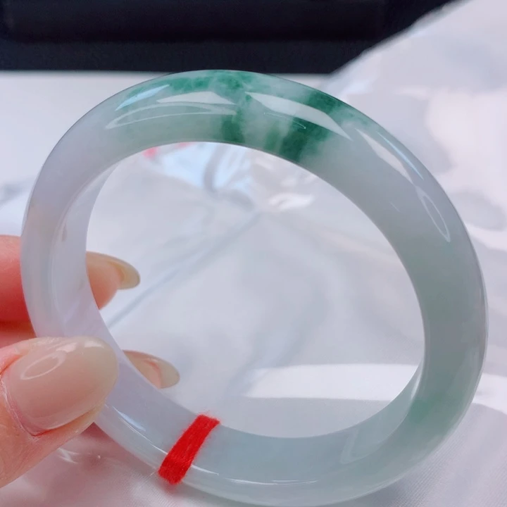 翡翠未镶嵌手镯56。57