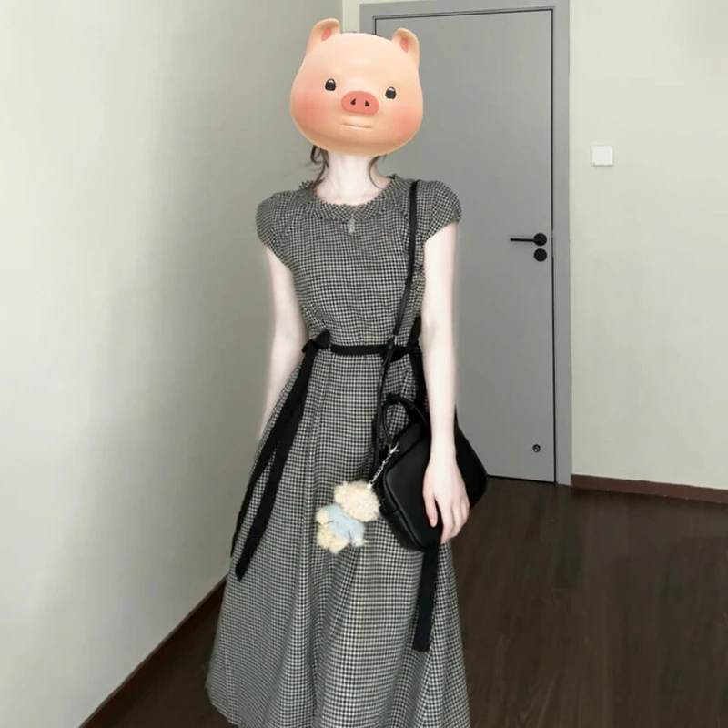 法式格纹连衣裙子女装夏季2025新款今年流行爆款洋气漂亮小众长裙