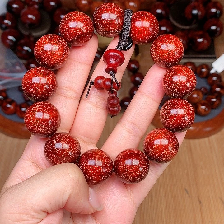 檀香紫檀（小叶紫檀）桃1.8红