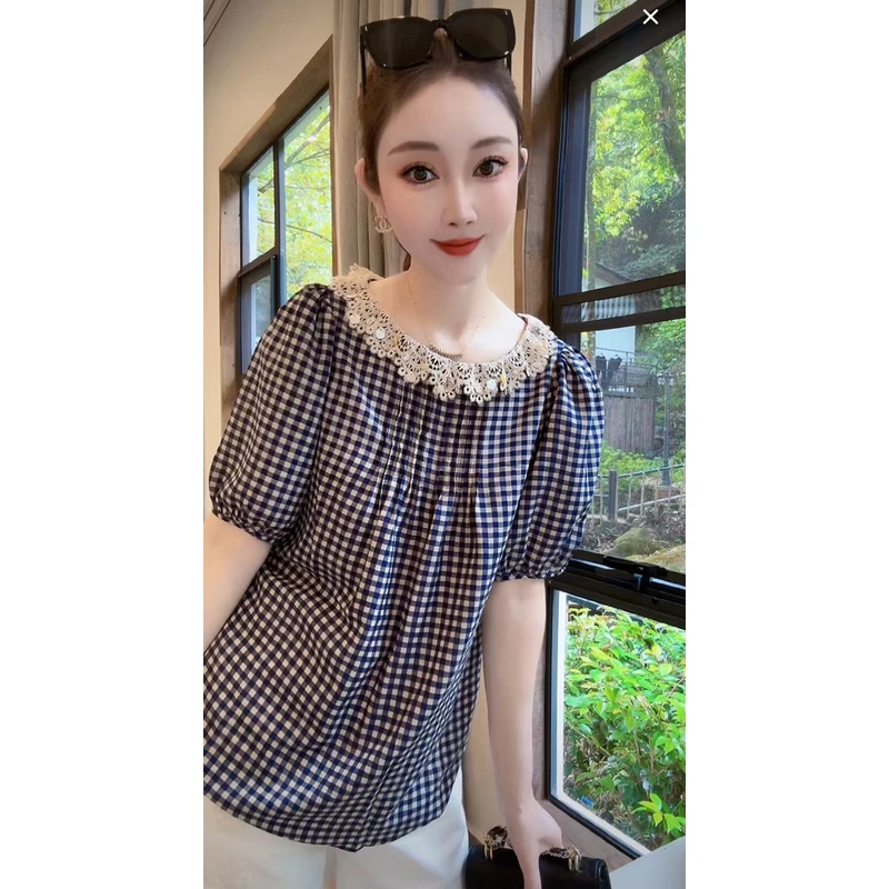 Nclan/豆子优选欧货时尚蕾丝花边圆领格子娃娃领衬衫DZ98199