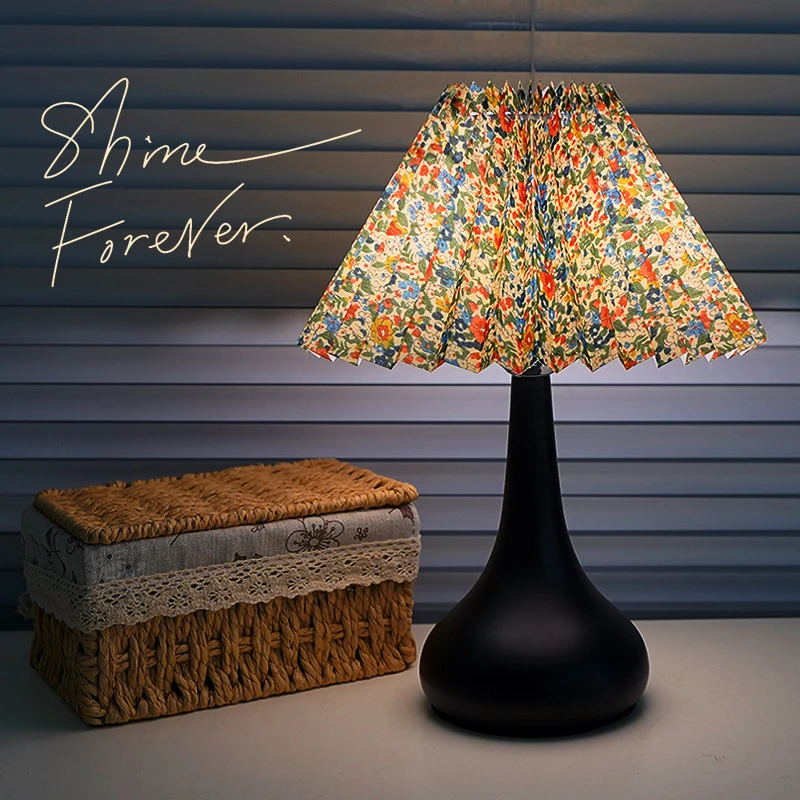 【新疆包邮】三色调光北欧式复古台灯卧室床头灯宿舍书房小夜灯轻奢