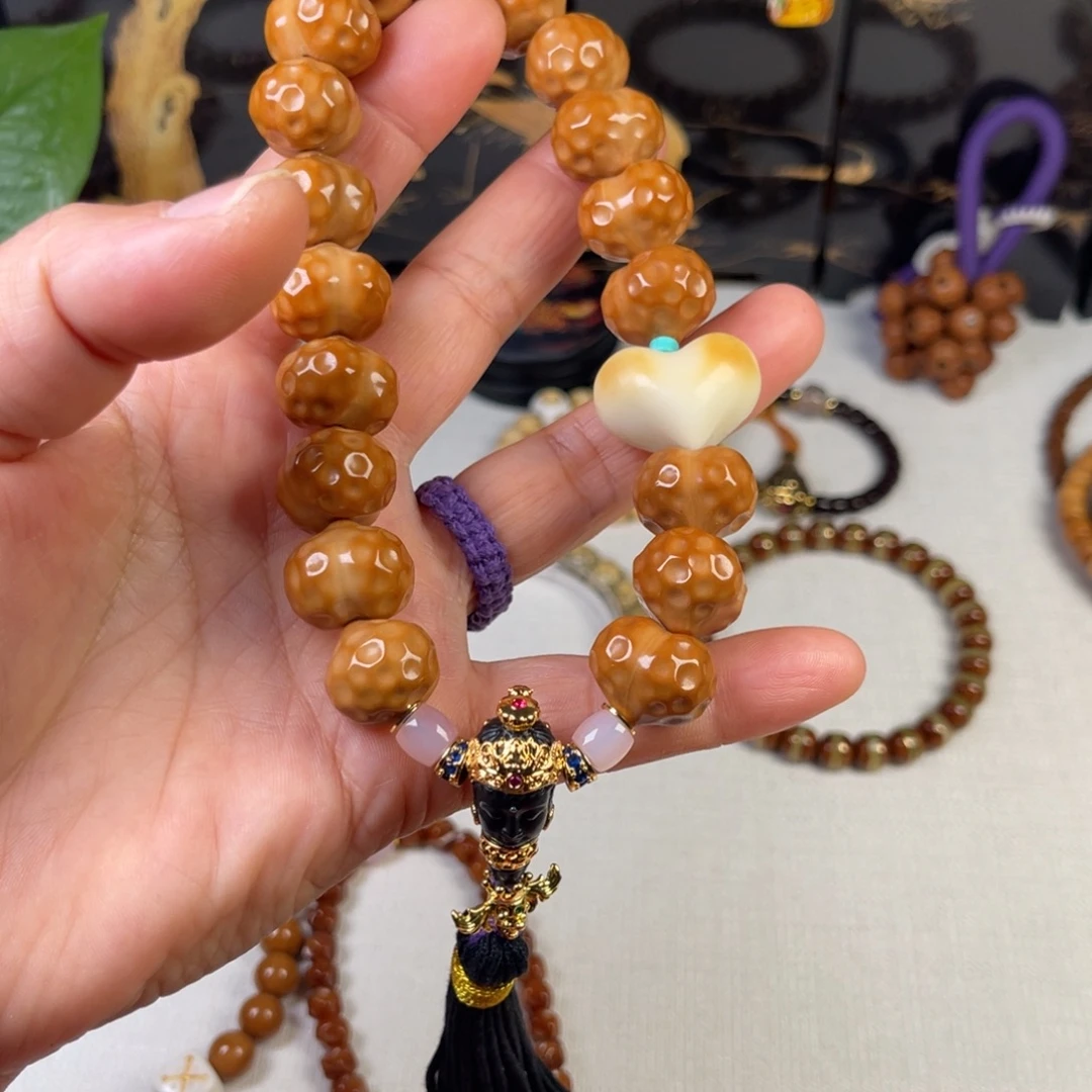 吊坠猴头核桃23557788999999