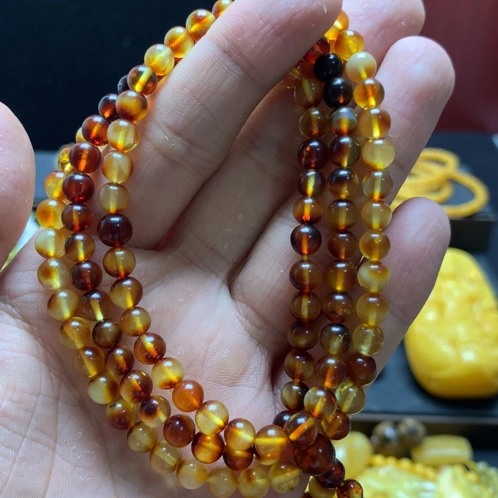 琥珀珠宝奇石未镶嵌