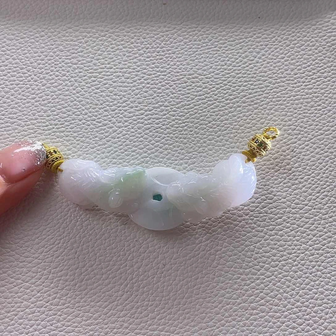 翡翠未镶嵌颈饰翡翠双貔貅吊坠