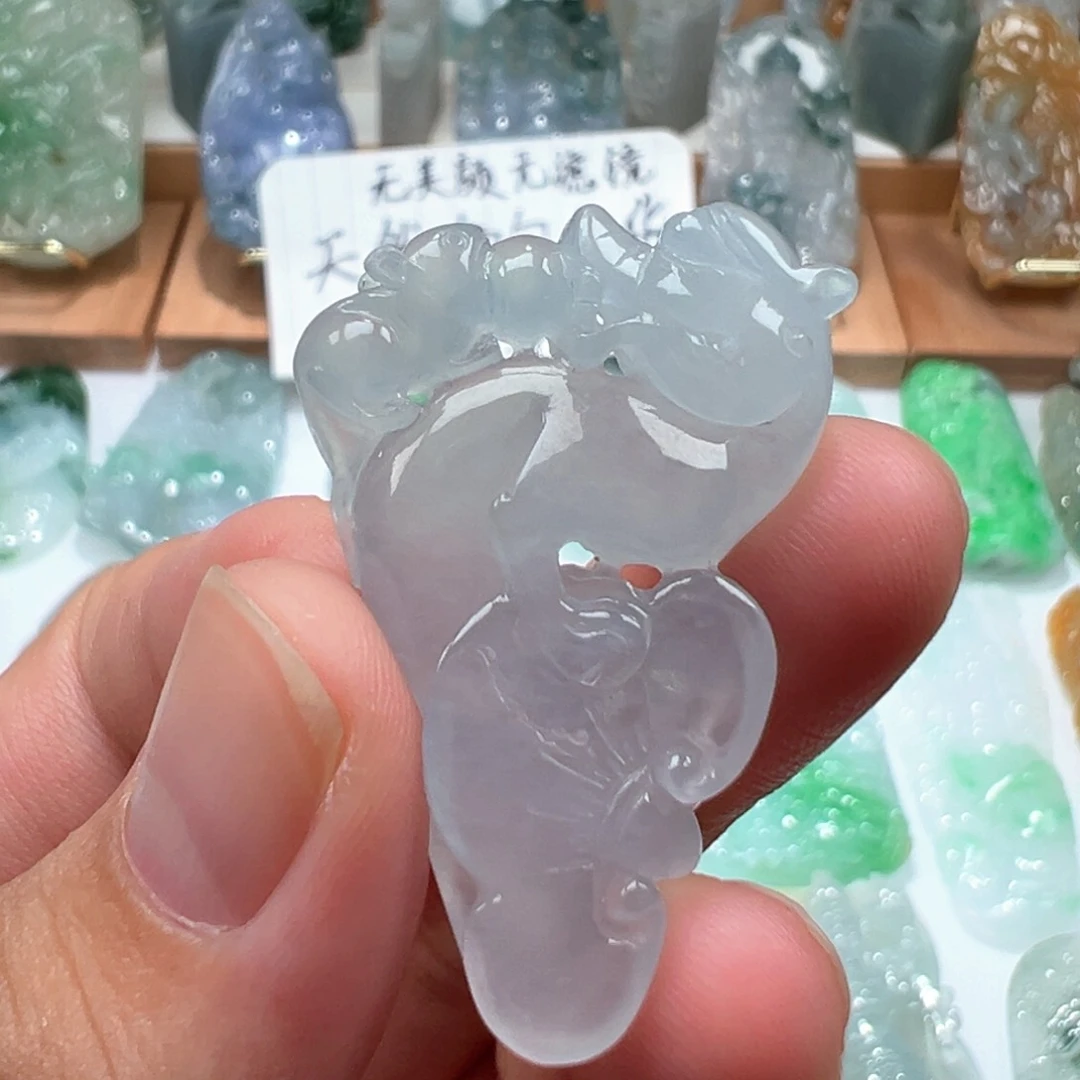 未镶嵌挂件翡翠龙