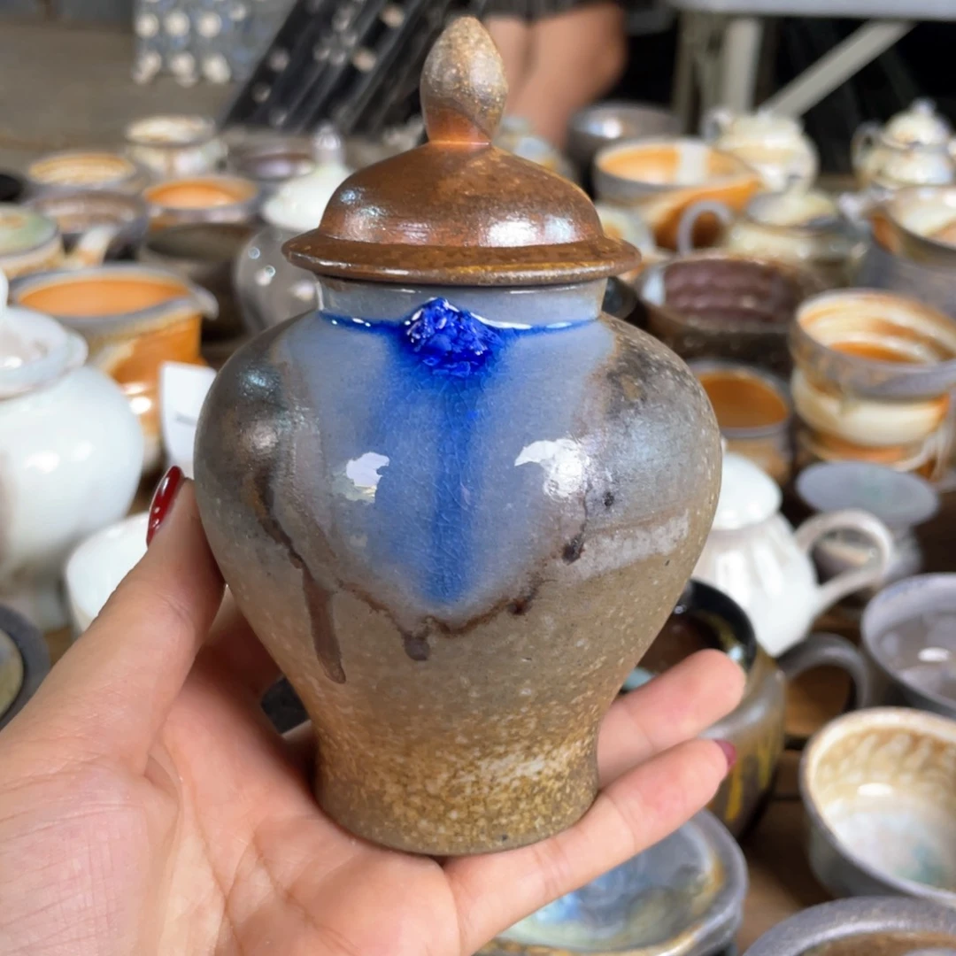 .*.陶泥茶叶罐一起喝茶