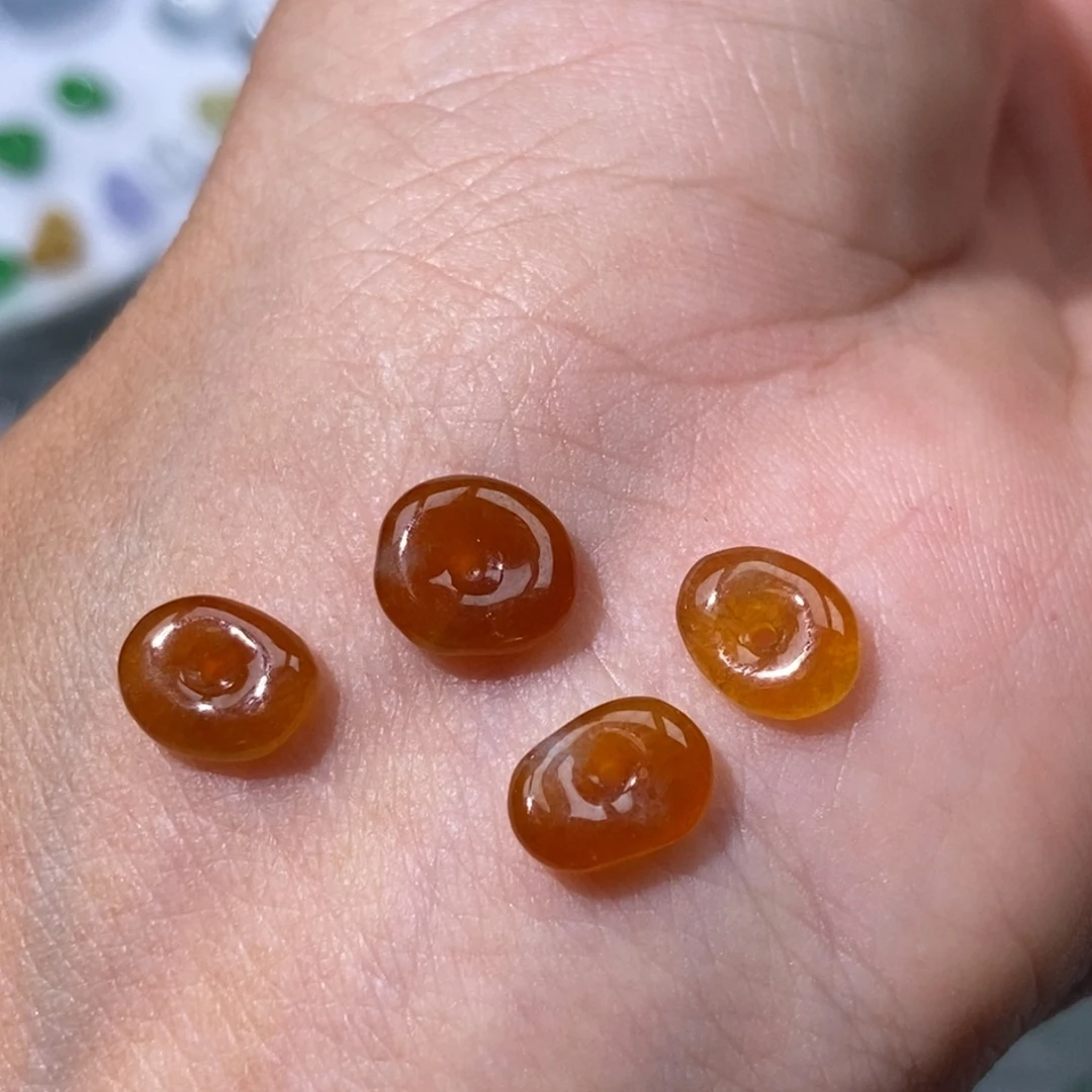 定制翡翠未镶嵌翡翠8.1×7.1×2.7