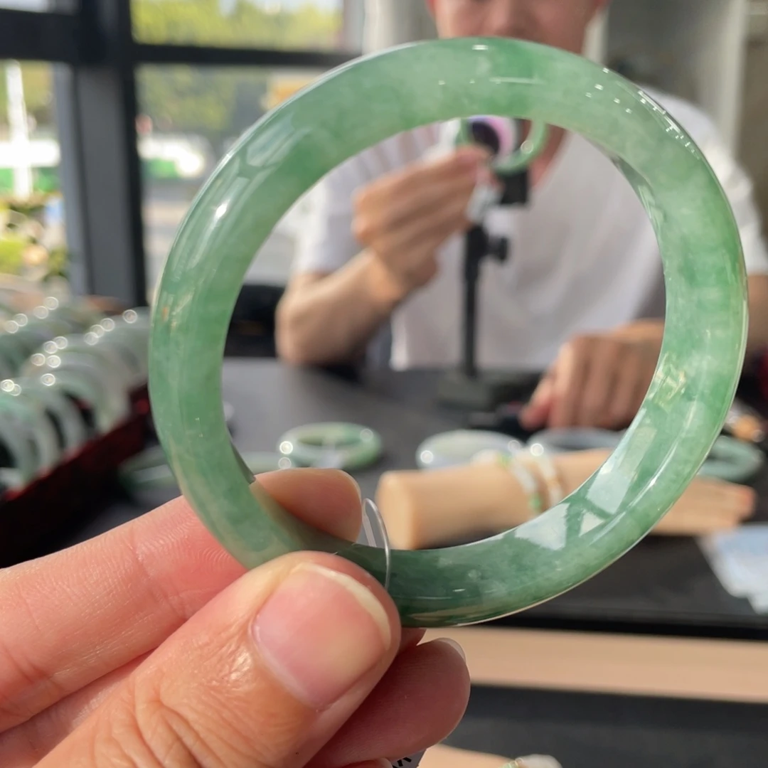 翡翠未镶嵌手镯12号链接58.9