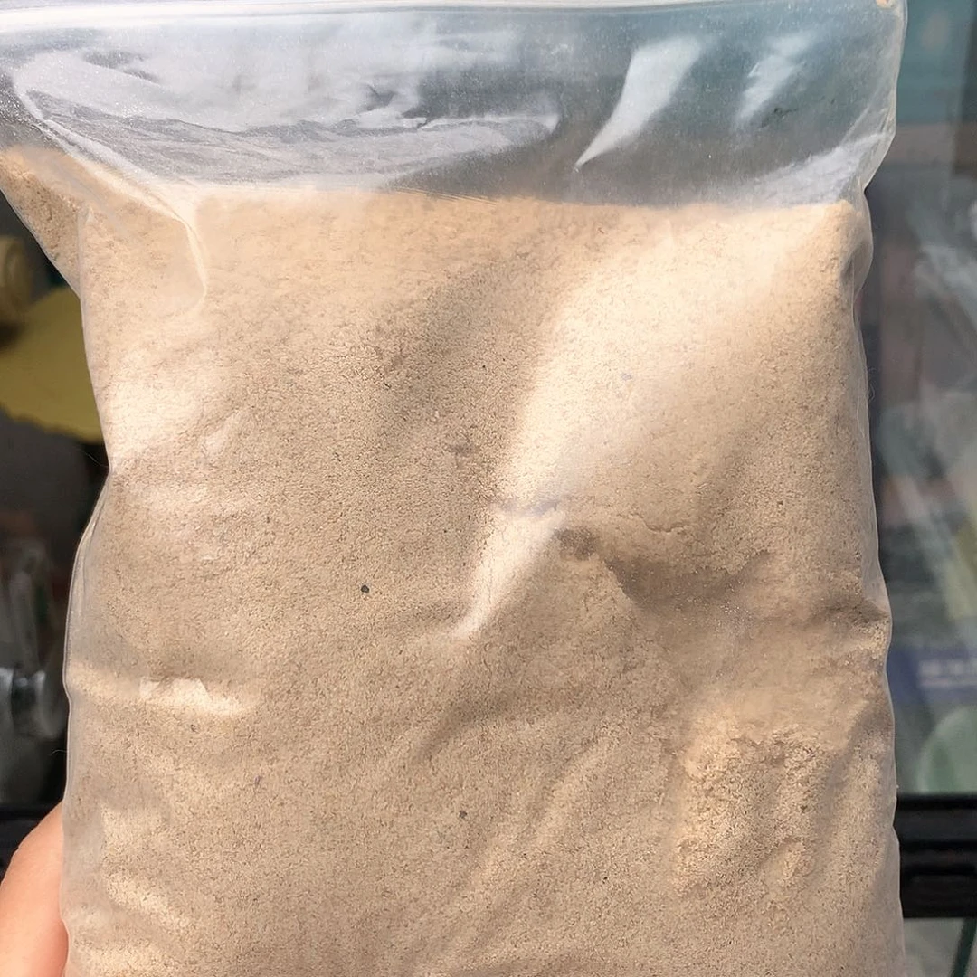 老爷树蛙蟋蟀饭饭高营养！不是给蛙吃的