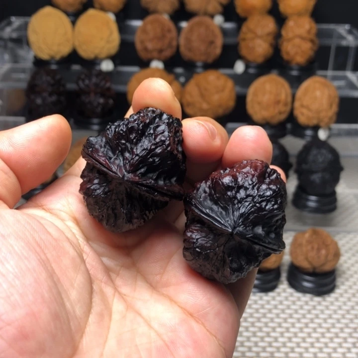 橄榄核吊坠15至尊蟾王