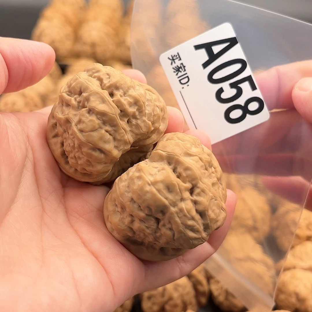 文玩核桃把件蛙蛙精品43肚47