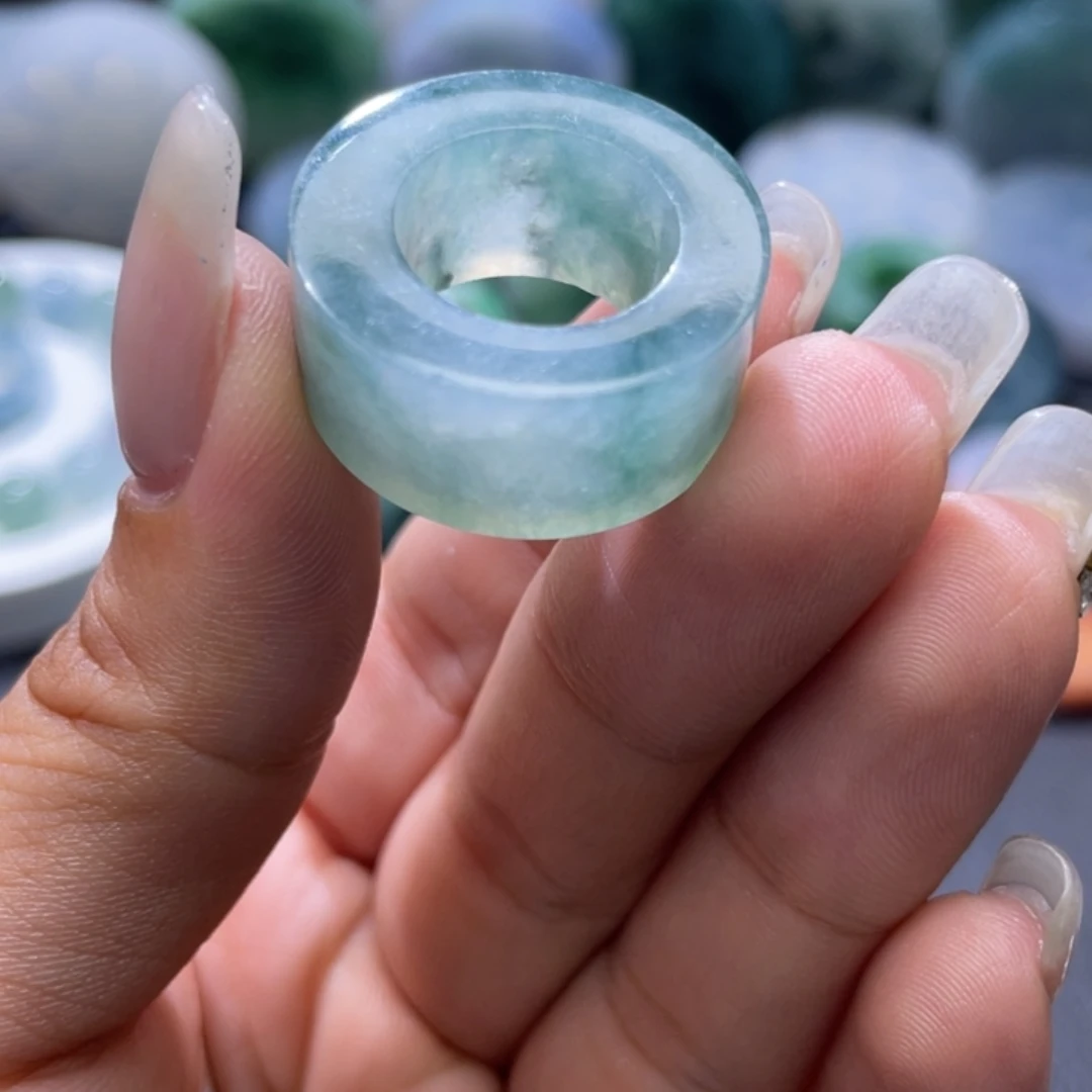 定制翡翠未镶嵌天然翡翠