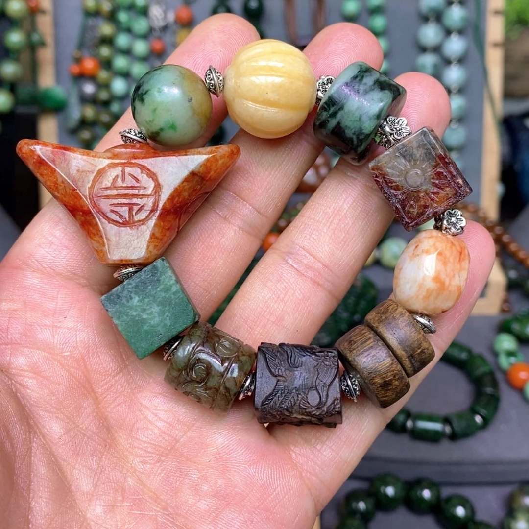 翡翠手链未镶嵌菠**多漂亮美眉