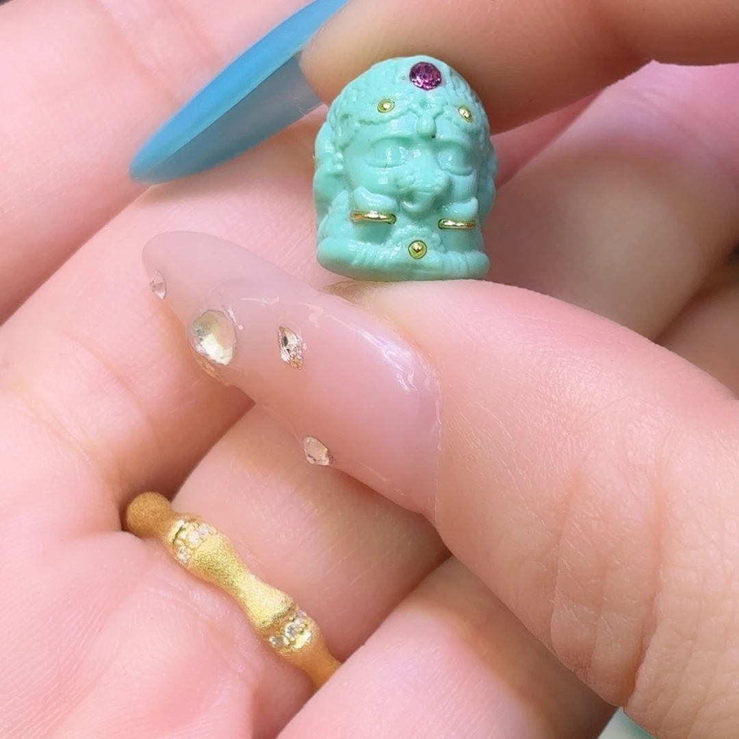 查罗石合金豆豆连