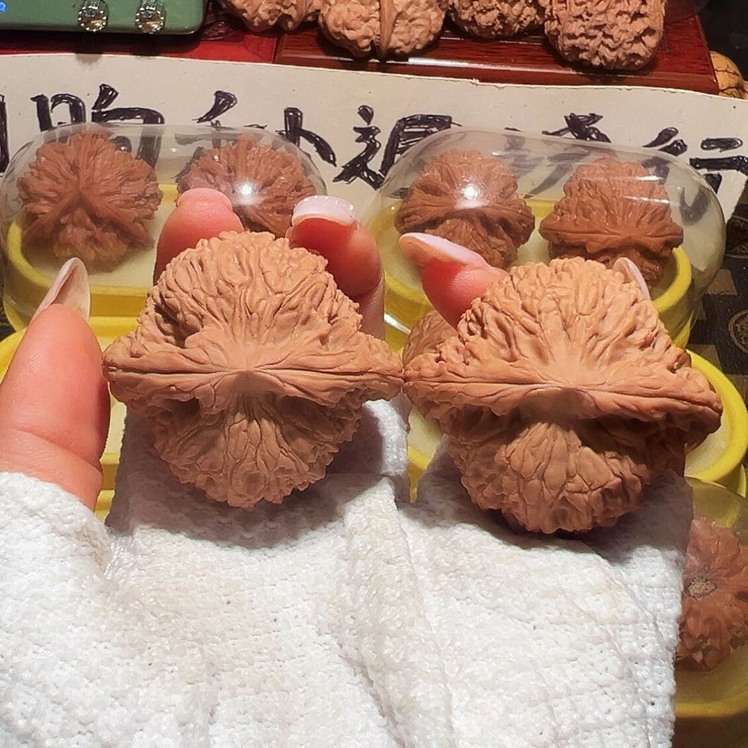吊坠文玩核桃47全品球疆