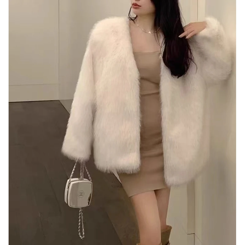 1114冬季韩版女装时尚显瘦百搭短款上衣小香风