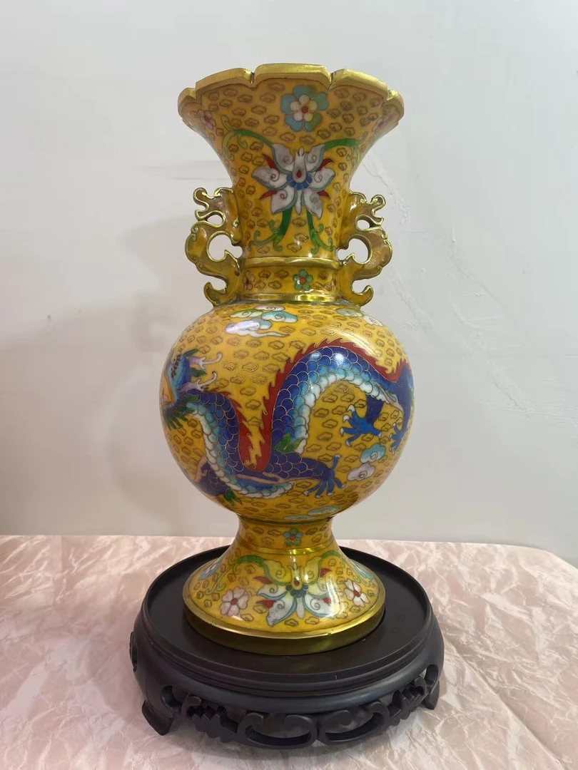 YL004景泰蓝铜胎花口双耳瓶一对