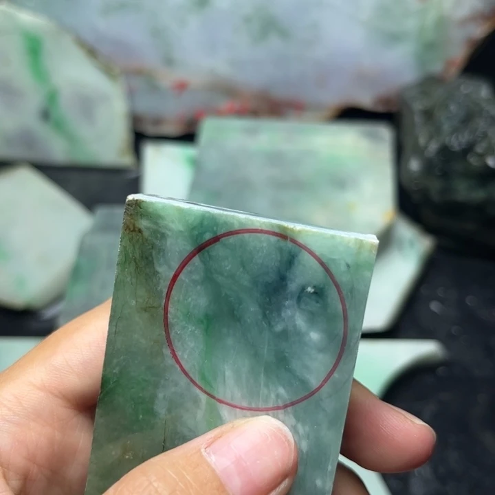 哈***喽定制翡翠未镶嵌翡翠66