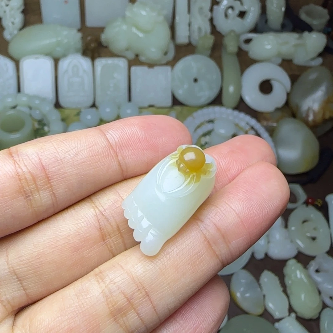 财***佑和田玉未镶嵌挂件