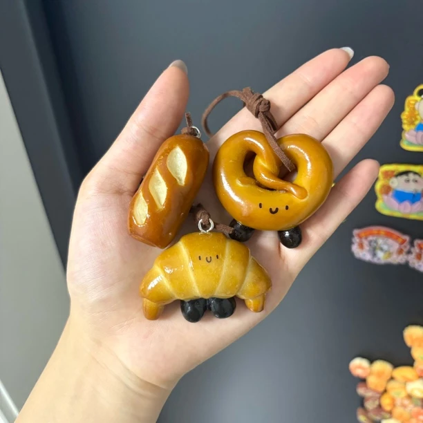 【备注1个】手工碱水面包挂件