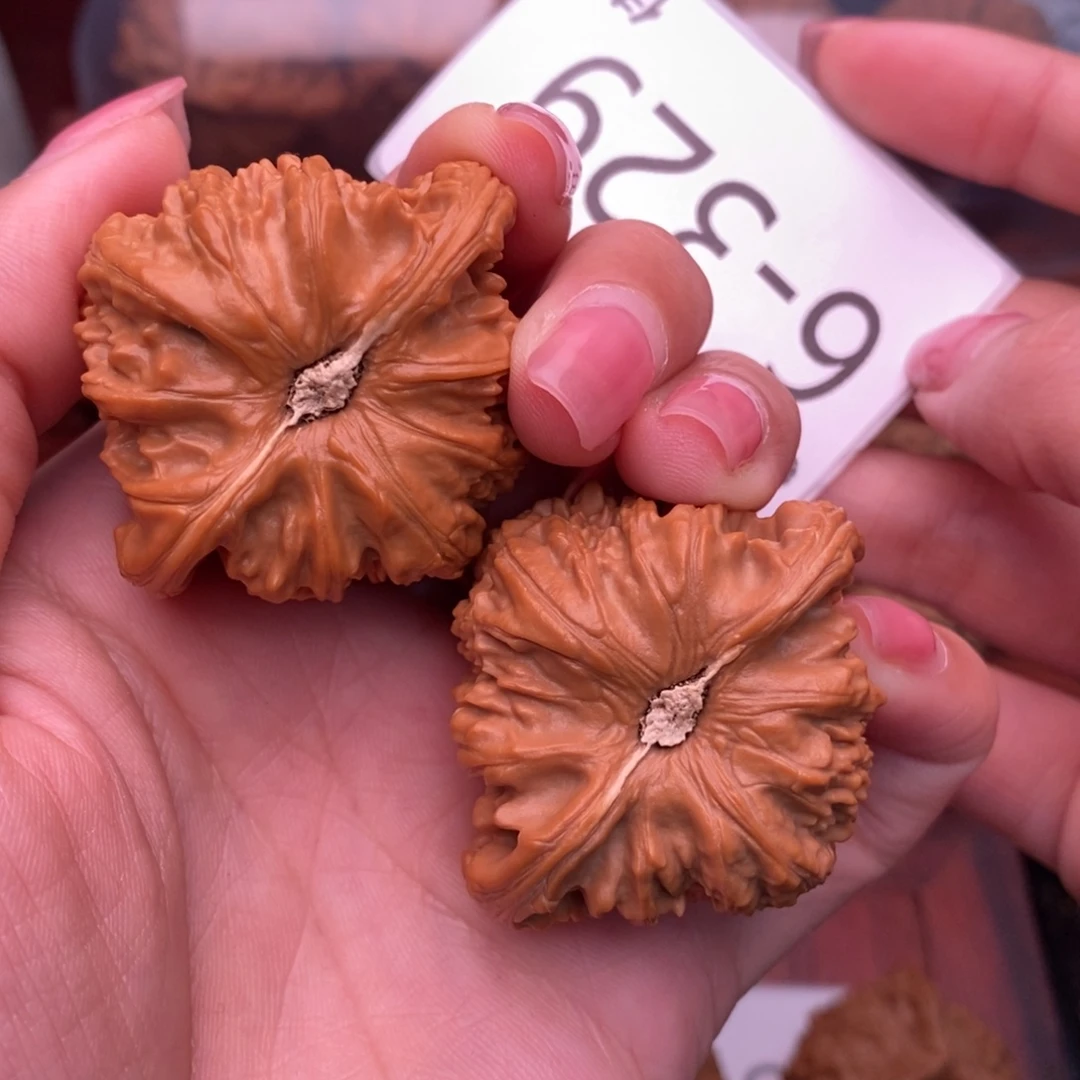 文玩核桃把件44闷白