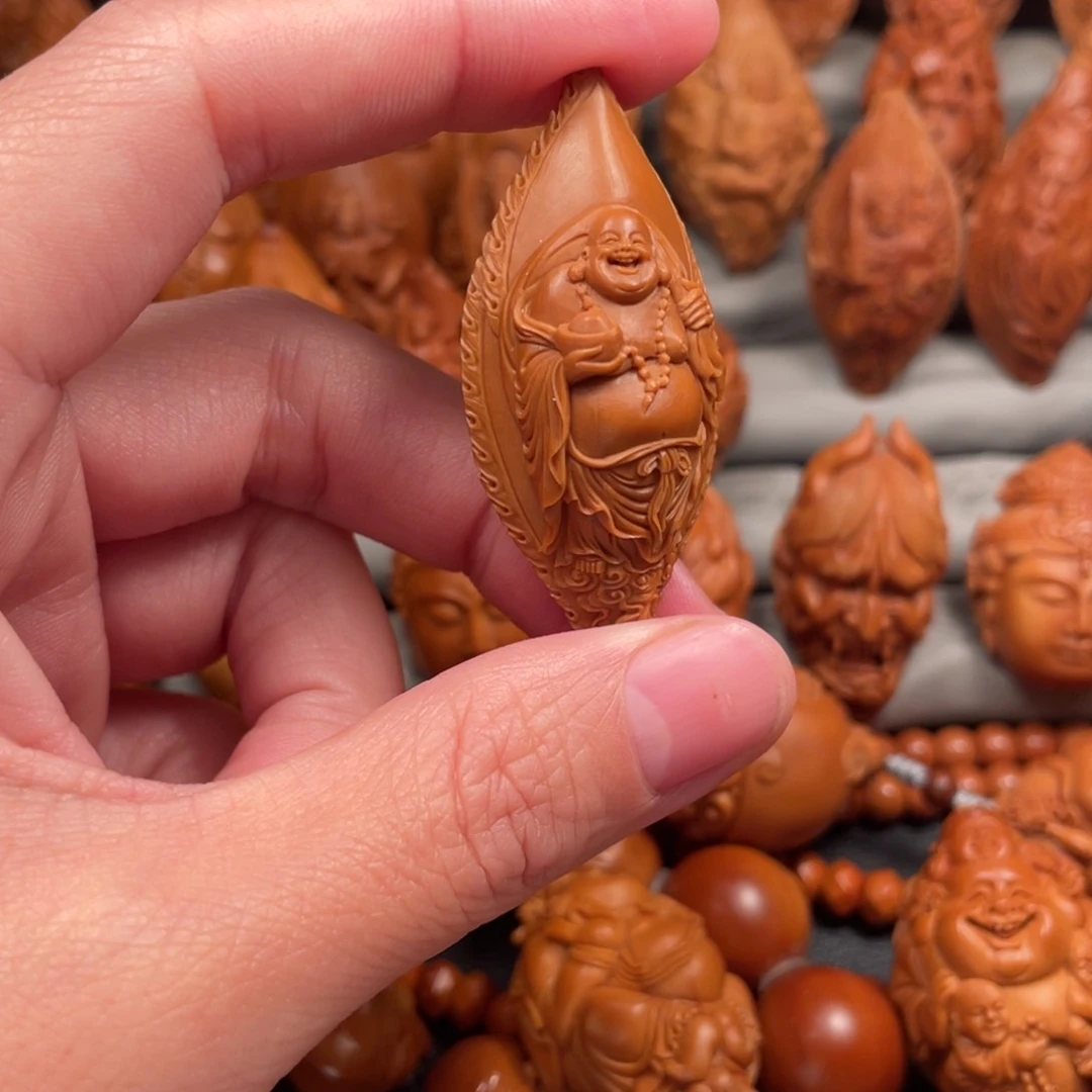 【闪购商品】橄榄核吊坠贪**啵纯手工雕刻