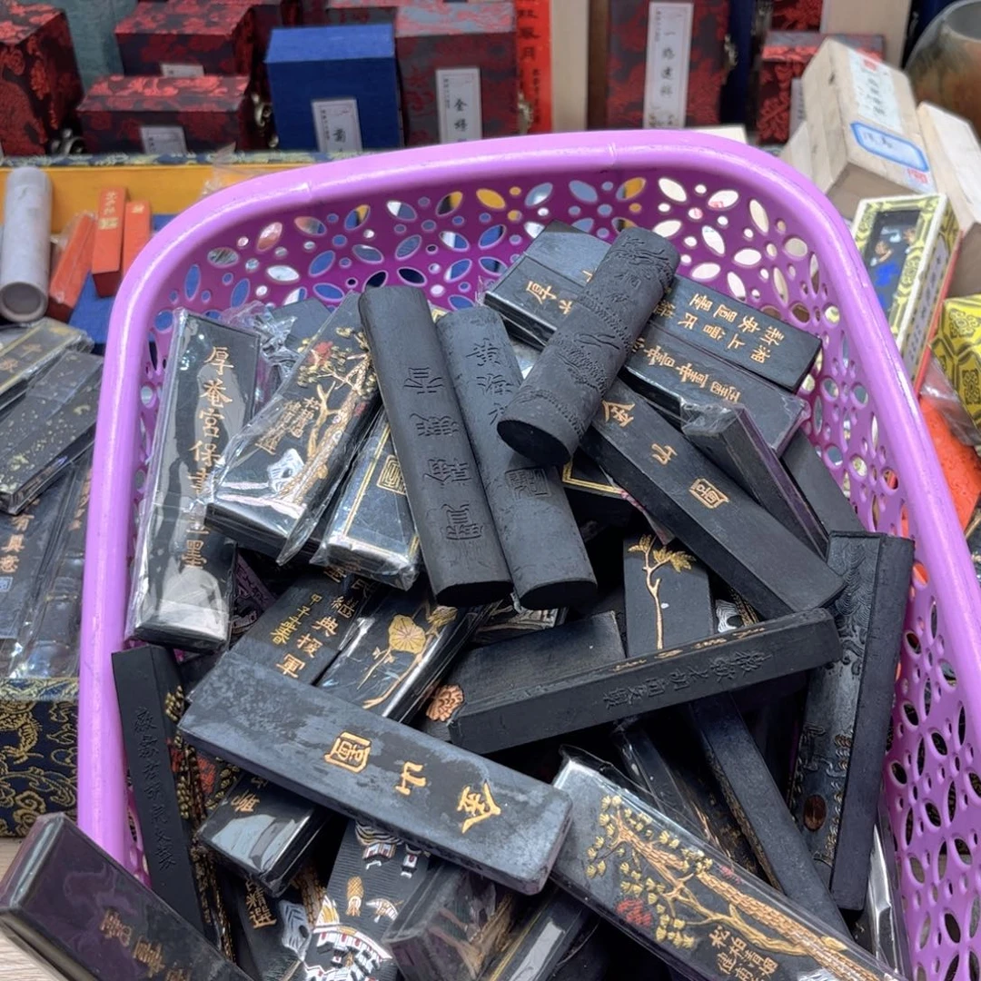 哈哈哈哈哈刚刚8条