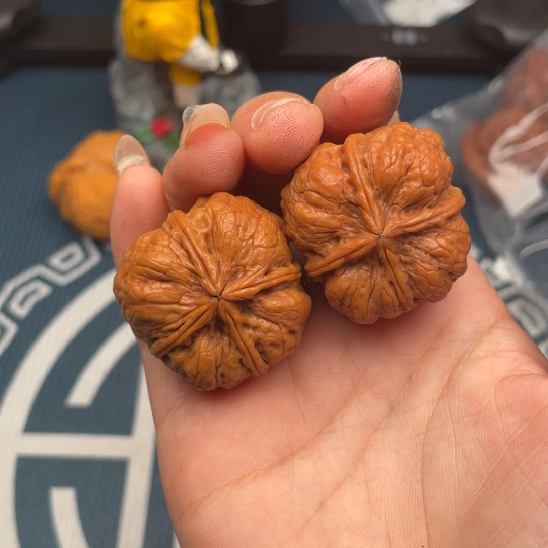 把件文玩核桃M*z四棱
