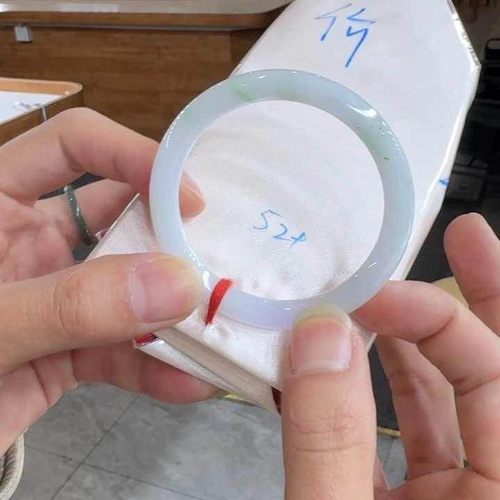 翡翠手镯未镶嵌纯天然缅甸翡翠A货买断