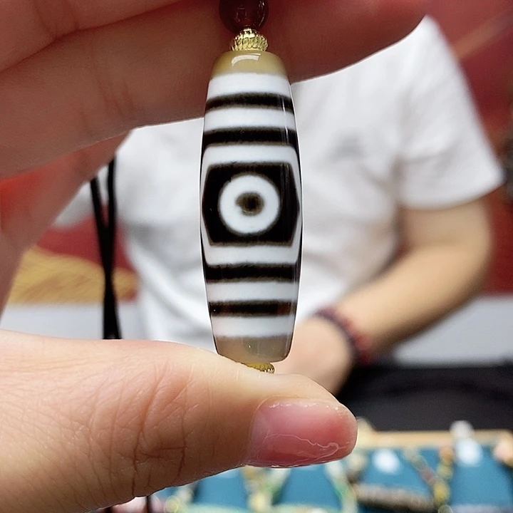 玛瑙/玉髓颈饰合金