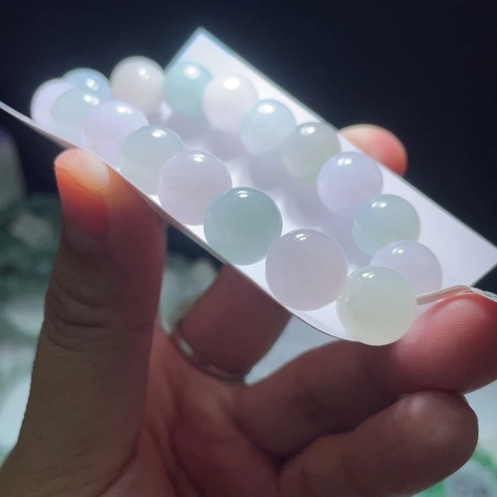 未镶嵌定制翡翠翡翠卡11+
